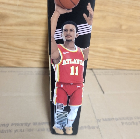 Trae Young Starting Lineup NBA Series 1 Action Figure 6 inch NEW - Picture 3 of 5